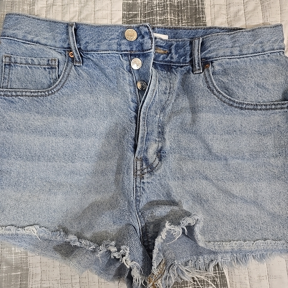 Pacsun Button Fly Women's Light Blue Denim Shorts Frayed Hem‎ Sz 30